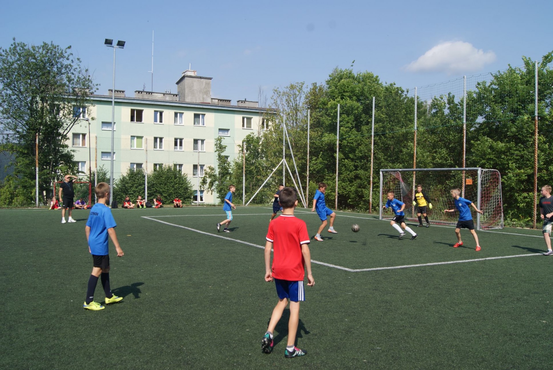 Wakacyjny turniej piłki nożnej dla uczniów Szkół Podstawowych „Małe Mistrzostwa Europy”