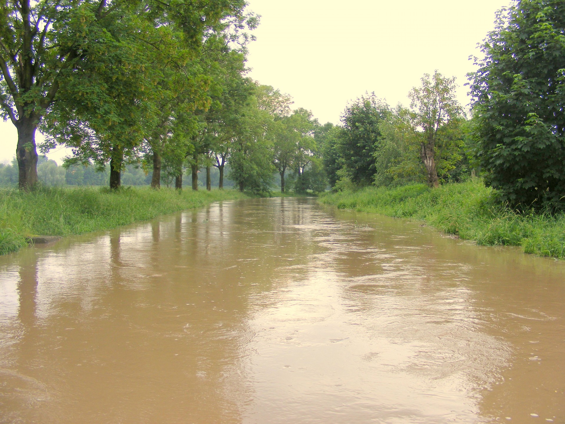 Ostrzeżenia hydrologiczne - 3 stopień zagrożenia
