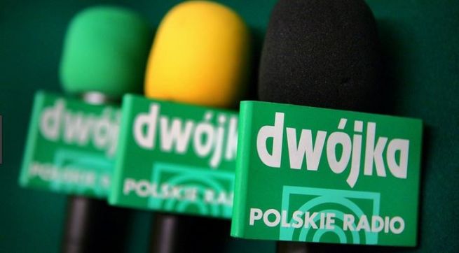 „DWÓJKA NA MIEJSCU – ZNAKI NIEPODLEGŁEJ. OSTATNIE LATO ‘39”, CZYLI PLENEROWA AUDYCJA RADIOWEJ DWÓJKI Z KRYNICY-ZDROJU