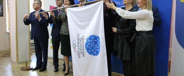 Uroczyste przekazanie flagi Igrzysk Europejskich Burmistrzowi Krynicy-Zdroju
