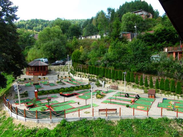 Mini golf